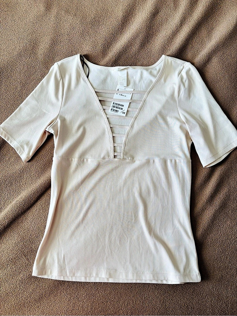 H&M Ribbed Short Sleeve Top in White Size Small NWT